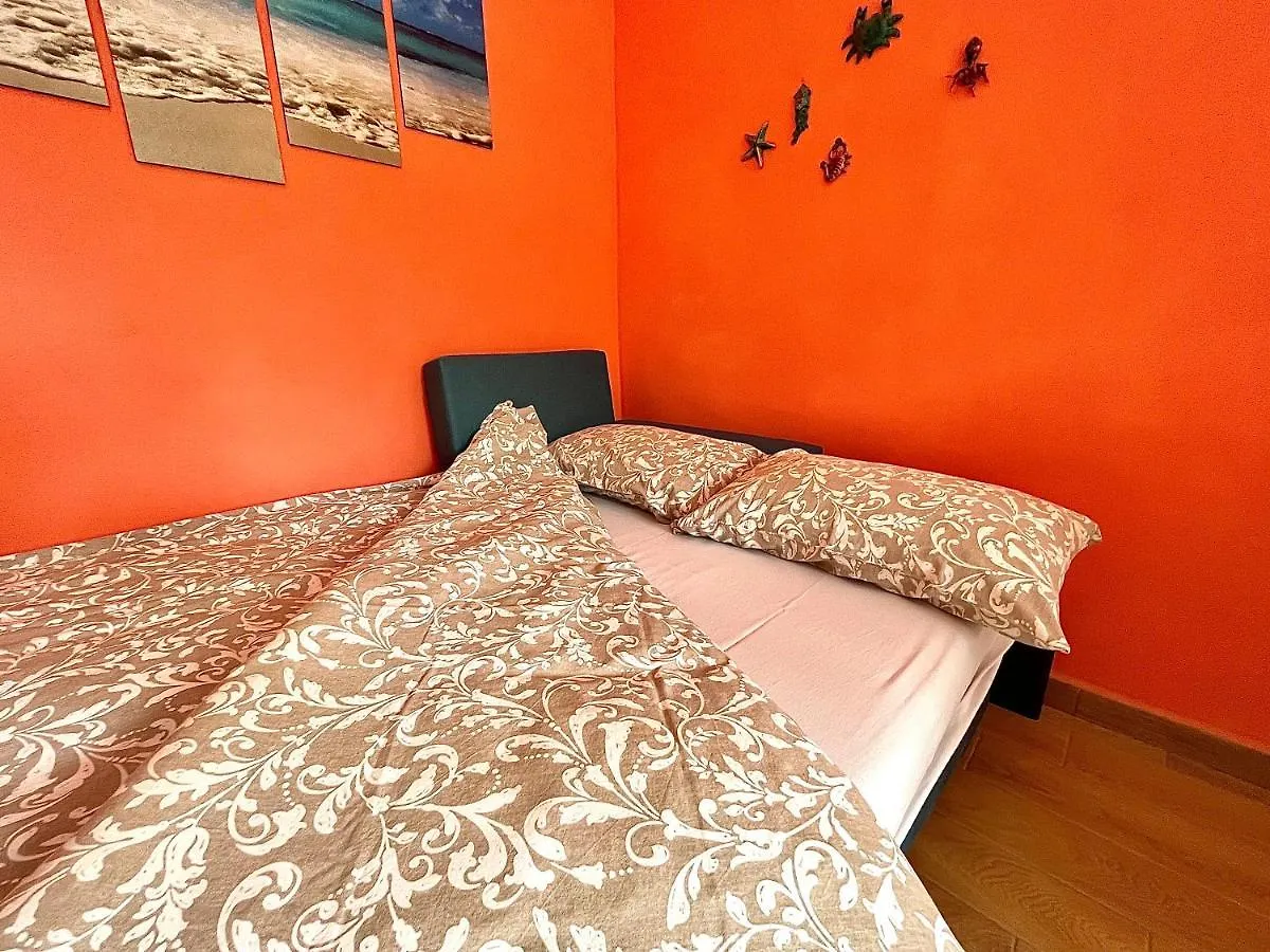 Ca Del Vins - Studio Flat In La Spezia İtalya