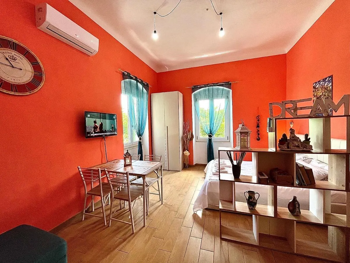 Ca Del Vins - Studio Flat In La Spezia İtalya