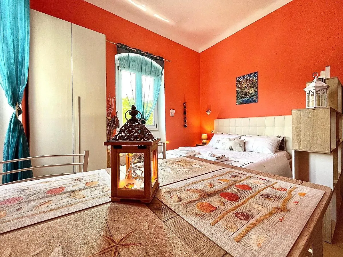 Ca Del Vins - Studio Flat In La Spezia 0*,